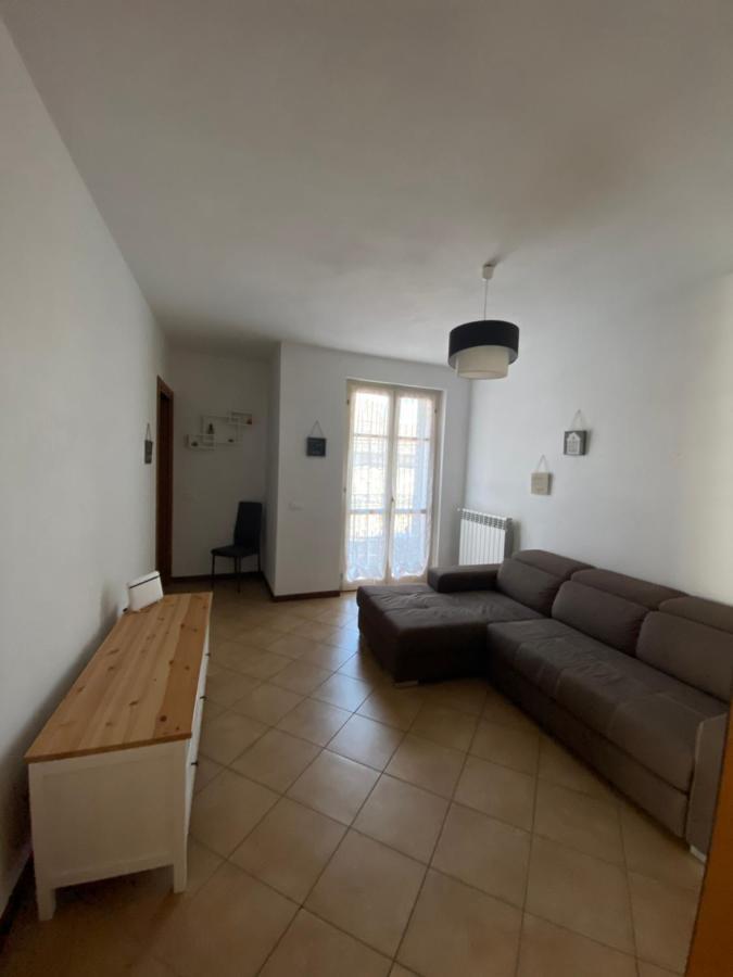"Coccole Nel Borgo" 2Min To Outlet Apartment With Terrace Serravalle Scrivia Eksteriør bilde